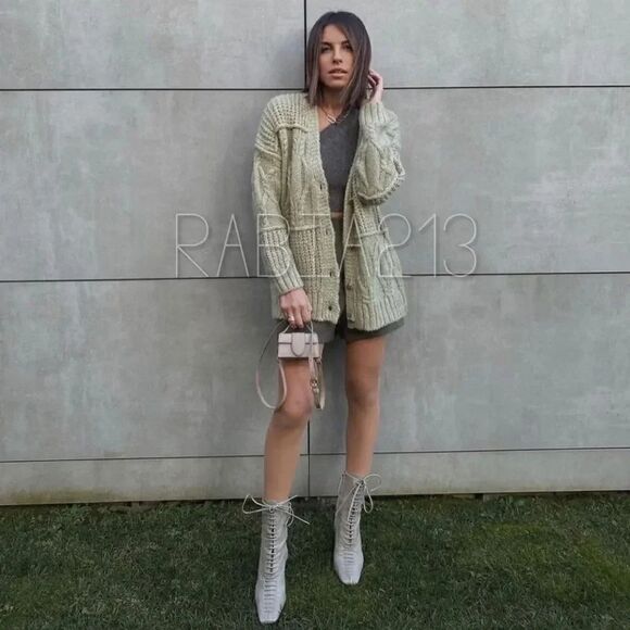 ✨Host Pick✨ ZARA LACE UP GENUINE LEATHER HIGH HEEL ANKLE BOOTS - Picture 4 of 12